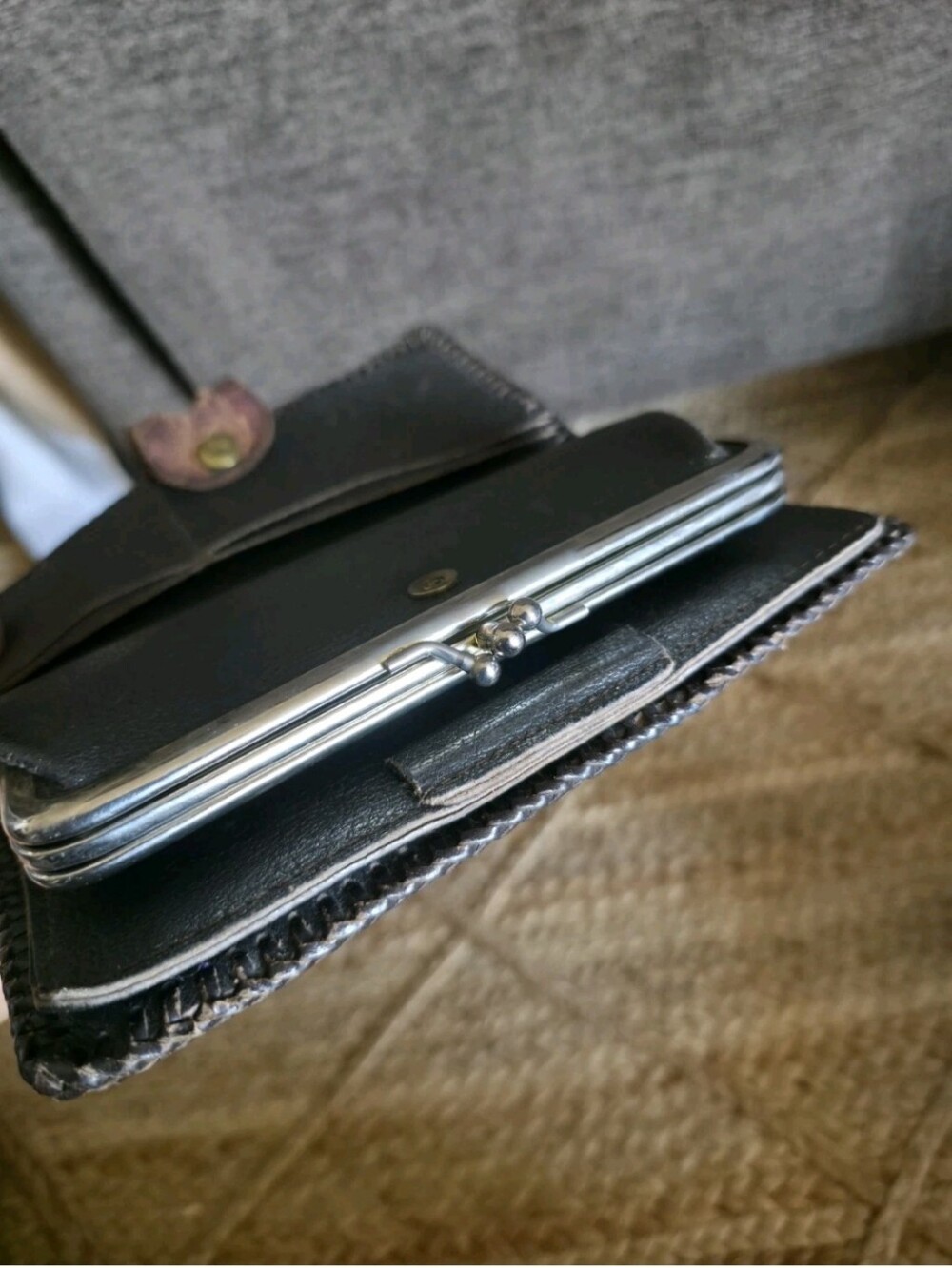 Vintage Handmade Roper Wallet - Picture 10 of 11